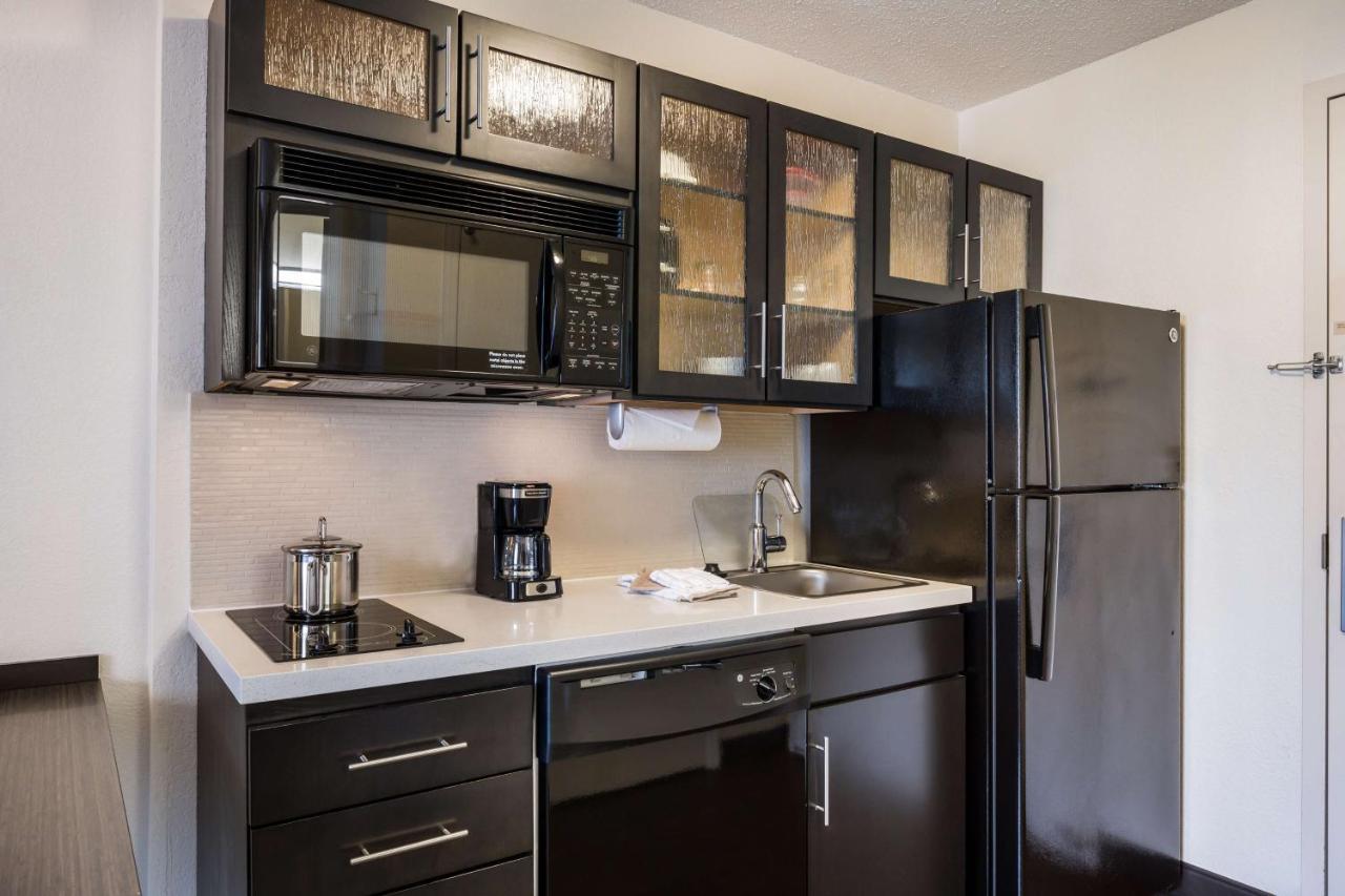 Sonesta Simply Suites Detroit Warren Exteriér fotografie