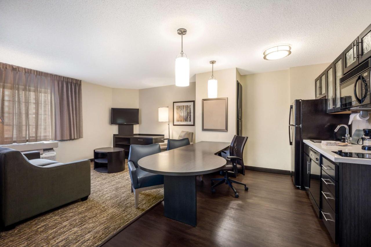 Sonesta Simply Suites Detroit Warren Exteriér fotografie