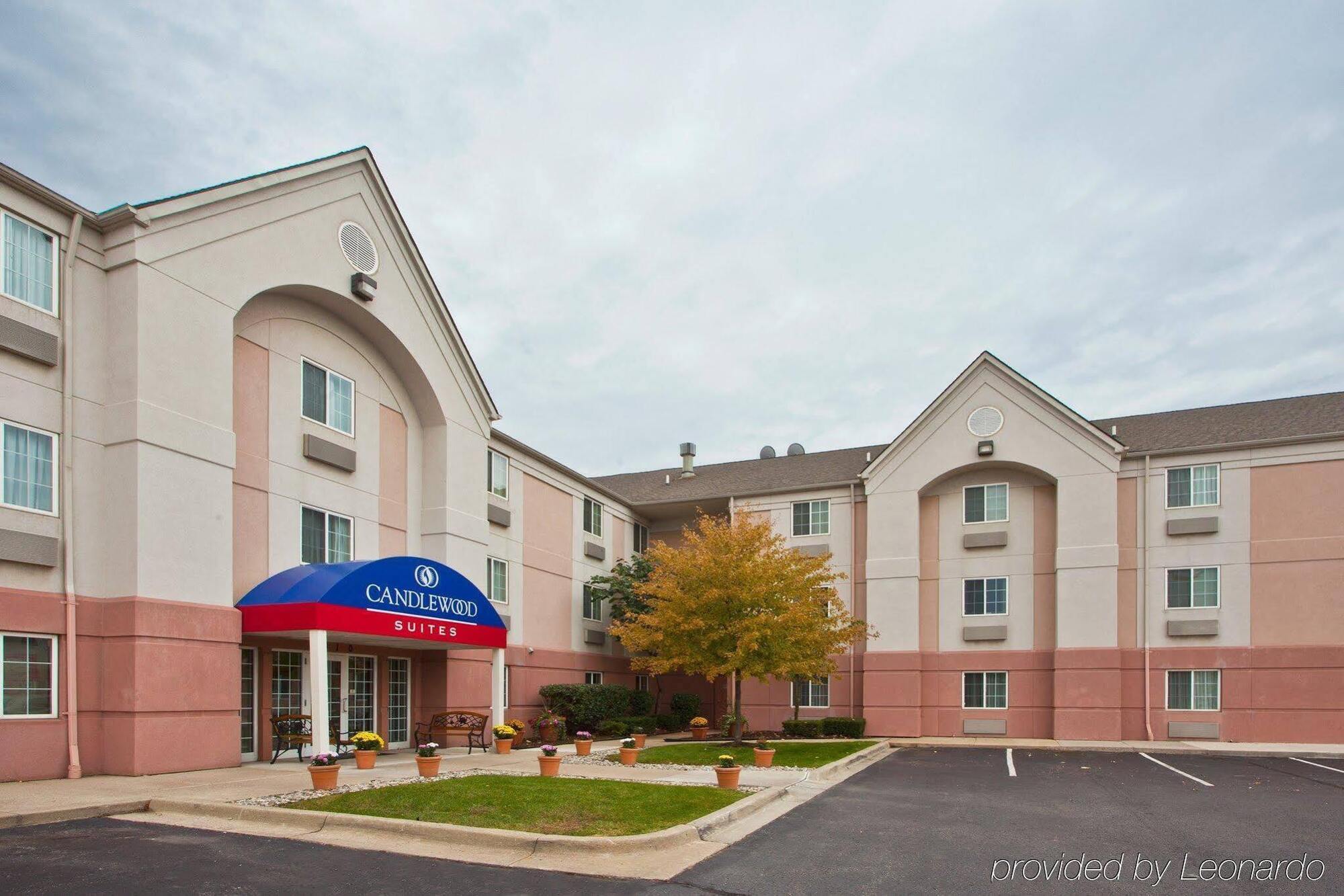 Sonesta Simply Suites Detroit Warren Exteriér fotografie